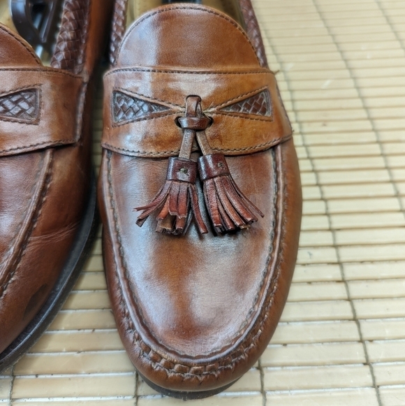 Allen Edmonds Leather Loafer Tasseled \
